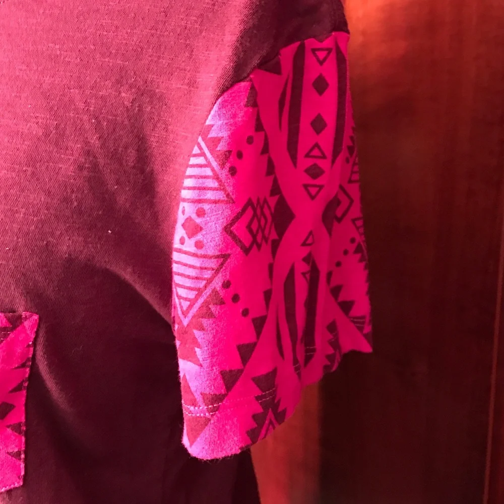 Victoria’s Secret PINK Crewneck Pocket T-shirt